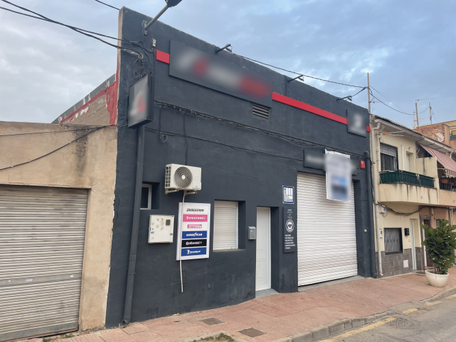 fachada-izquierda-alcantarilla