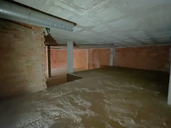 segundo-plano-elevado-bajo-comercial-sangonera